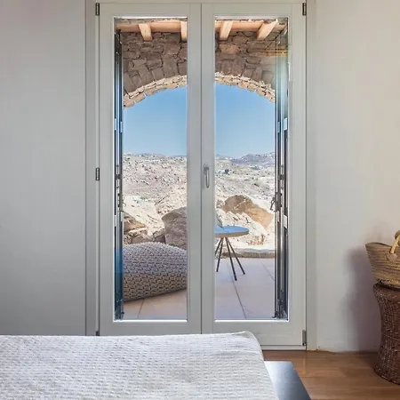 Villa The Crown Estate In Psarou By Divine Sa